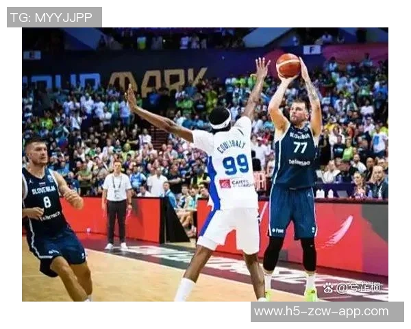 普尔表现起伏全队最高得分22分罚球全中却难救主队困境